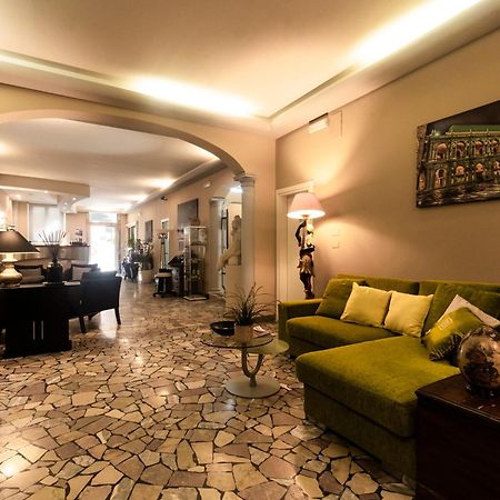 Hotel La Terrazza Віченца Екстер'єр фото